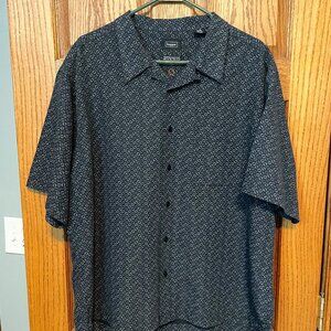 Really sharp looking Hagger's men's XL Black great pattern